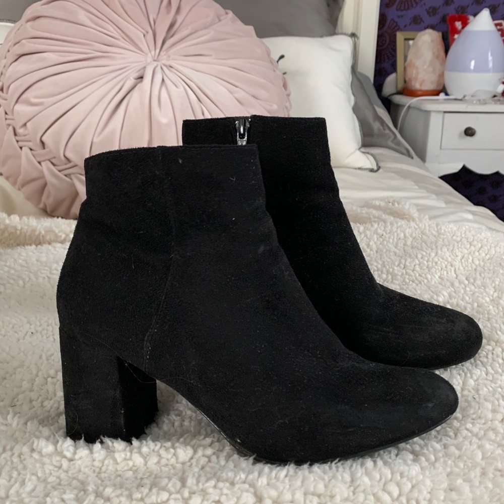 black booties